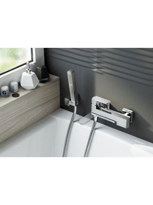 Deante Maruna egykaros kád csaptelep behajtható kifolyóval,