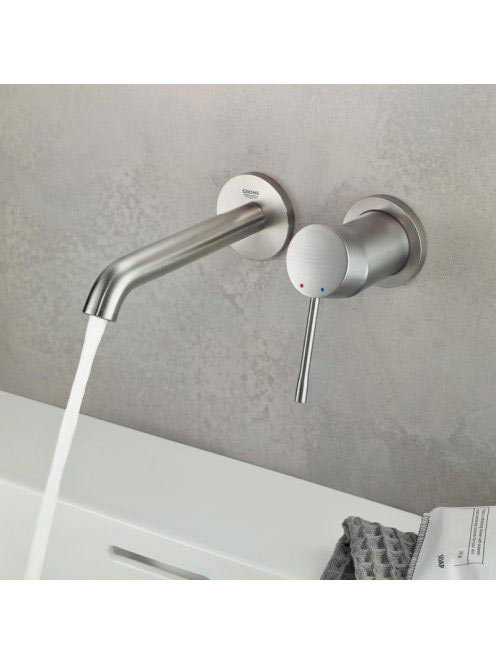 Grohe Essence 2-lyukas mosdócsaptelep M-es méret, rozsdament