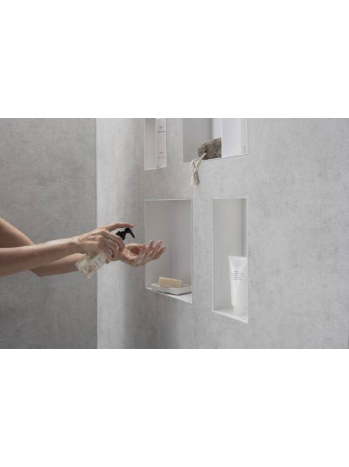 Hansgrohe XtraStoris Minimalistic Falfülke nyitott kerettel,