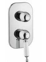 Bugnatese Oxford falsík alatti zuhanycsaptelep alaptesttel,