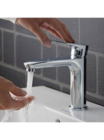 Duravit B 1 egykaros mosdócsaptelep M-es méret, leeresztő né