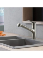 Hansgrohe Focus M42 konyhai csaptelep, kihúzható kifolyóval, rozsdamentes acél hatású 71829800