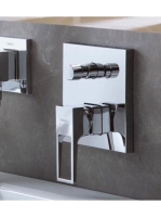 Hansgrohe Metropol falsík alatti kádcsaptelep loop fogantyúval 74545000