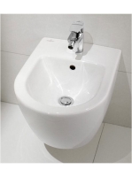EGYEDI ÁR Villeroy & Boch Subway 2.0 Bidé kompakt 355 x 480